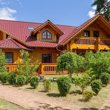 Hotel & Restaurant Wilder Eber Eberswalde-Finow Εξωτερικό φωτογραφία