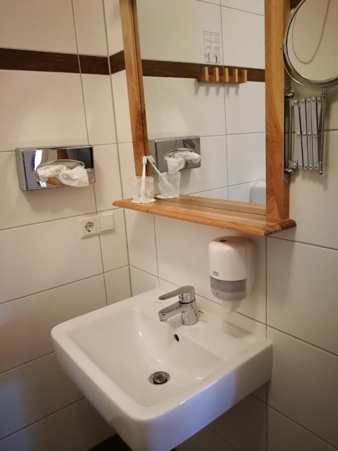 Hotel & Restaurant Wilder Eber Eberswalde-Finow Εξωτερικό φωτογραφία