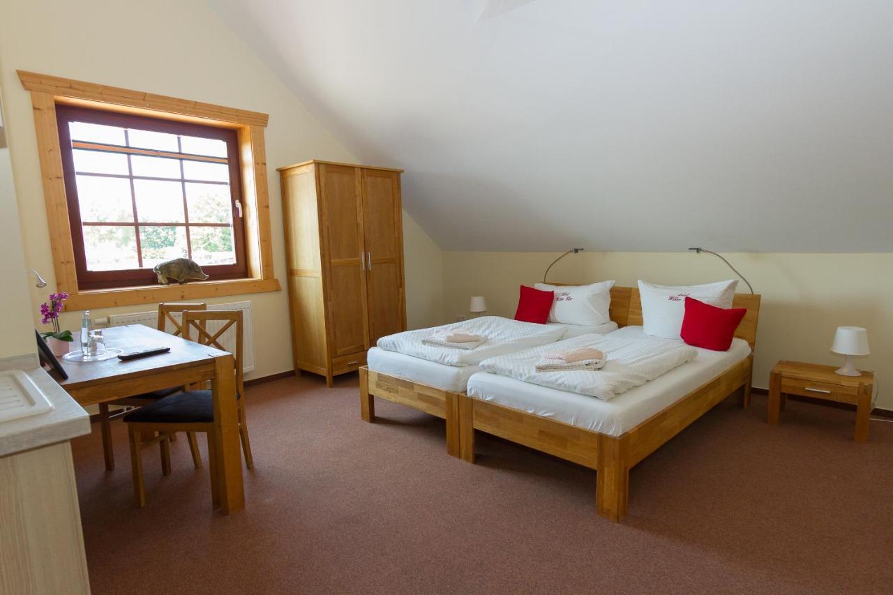 Hotel & Restaurant Wilder Eber Eberswalde-Finow Εξωτερικό φωτογραφία